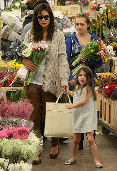 Pictures of Katie Holmes and Suri Cruise Buying Flowers Before Thanksgiving in LA Pictures of Katie Holmes and Suri Cruise Buying Flowers Before Thanksgiving in LA
