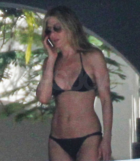 Pictures of Jennifer Aniston Bikini Previous 1 21 Next