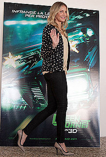 Pictures of Cameron Diaz Promoting The Green Hornet in Rome 2010-12-07 13:30:00