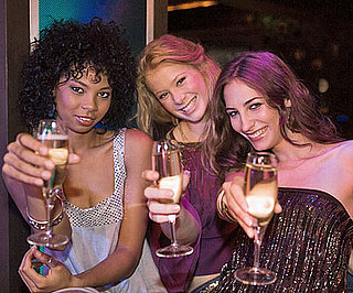 How to Keep Hair and Makeup Perfect at Parties