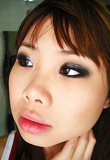 How to Get a Glossy Eye Makeup Look