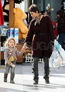 Pictures of Halle Berry and Nahla Shopping in LA