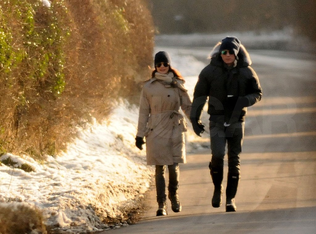 Rachel Weisz and Daniel Craig Take Their Romance Public With a PDA-Filled Stroll in Snowy England! Rachel Weisz and Daniel Craig Take Their Romance Public With a PDA-Filled Stroll in Snowy England!
