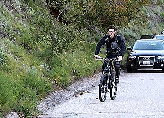 Pictures of Orlando Bloom on a Bike Ride in LA Without Pregnant Miranda Kerr