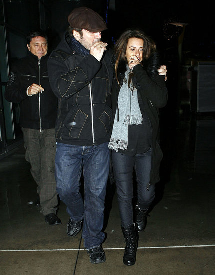 Pictures of Pregnant Penelope Cruz and Javier Bardem in LA