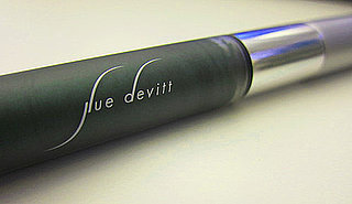 What Does Green Mascara Do?