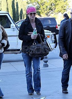 Pictures of Britney Spears Getting Nails Done in LA