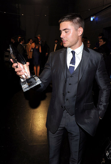 Twilight, Natalie, Jennifer, and Johnny Light Up People's Choice Awards! Twilight, Natalie, Jennifer, and Johnny Light Up People's Choice Awards!