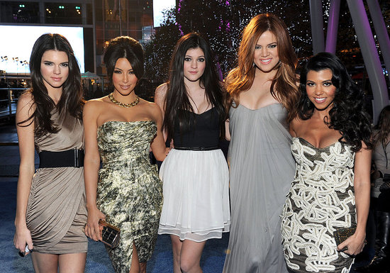 Khloe Kardashian Debuts New Red Hair Alongside Sexy Kim and Kourtney at People's Choice Awards! Khloe Kardashian Debuts New Red Hair Alongside Sexy Kim and Kourtney at People's Choice Awards!
