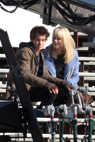 Pictures of Andrew Garfield and Emma Stone Kissing and Filming Spider-Man