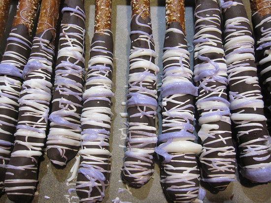 Chocolate Covered Pretzels 
