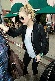 Pictures of Kate Hudson Leaving Lunch With a Friend