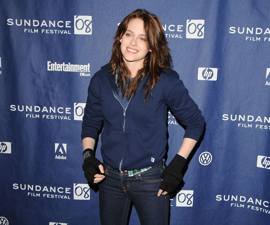 Kristen Stewart posed at The Yellow Handkerchief premiere in 2008.
Kristen Stewart posed at The Yellow Handkerchief premiere in 2008.