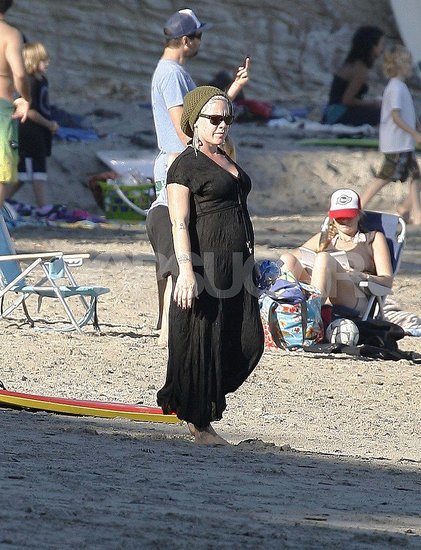 Pregnant Pink Sticks Her Toes in the Sand and Gets Sweet Messages From Carey Pregnant Pink Sticks Her Toes in the Sand and Gets Sweet Messages From Carey