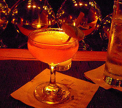 NYC Foodie Valentine's Day Restaurants: The Breslin, Ssam Bar, Per Se, Blue Hill, and More