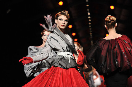 John Galliano Takes Dior to the '50s for Spring 2011 Couture John Galliano Takes Dior to the '50s for Spring 2011 Couture