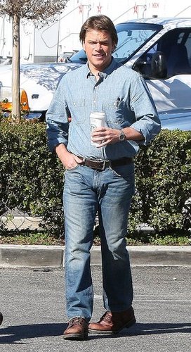 Pictures of Matt Damon on the Set of We Bought A Zoo