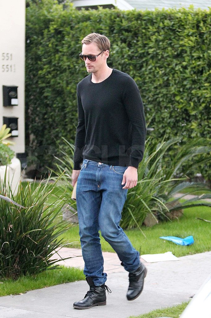 Alexander Skarsgard Breaks From His Leading Ladies For a Solo Lunch Alexander Skarsgard Breaks From His Leading Ladies For a Solo Lunch
