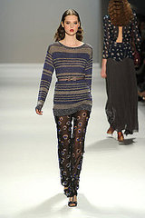 Fall 2011 New York Fashion Week: Rebecca Taylor 2011-02-11 16:15:05
