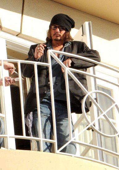 Pictures of Johnny Depp on Balcony of Four Seasons Hotel in LA