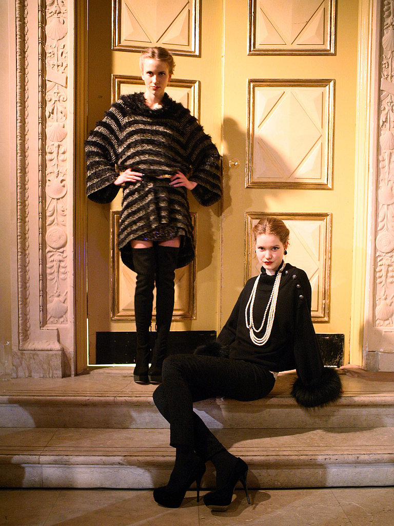 Fall 2011 New York Fashion Week: Alice + Olivia 2011-02-15 11:04:04 Fall 2011 New York Fashion Week: Alice + Olivia 2011-02-15 11:04:04