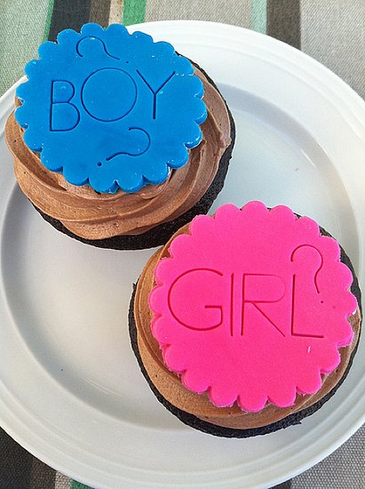 Is a Cake Too Much Commitment? Decorate Cupcakes Is a Cake Too Much Commitment? Decorate Cupcakes