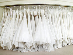 Wedding Dress Sample Sale on Discount Bridal Sample Sales At Amsale  Wedding Library  And Morgane