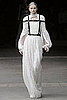 Fall 2011 Paris Fashion Week: Alexander McQueen 2011-03-08 14:28:32