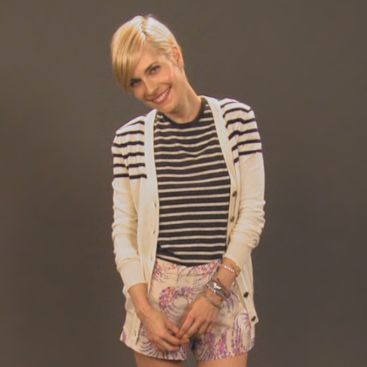 FabSugarTV: How To Wear Bold Stripes!