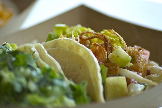 Komodo: Tasty Tacos Delivered to Your Summer Party