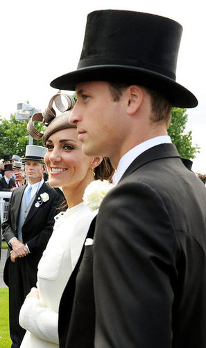 Prince William and Lovely Kate Middleton Join the Queen and Family at the Epsom Derby Prince William and Lovely Kate Middleton Join the Queen and Family at the Epsom Derby