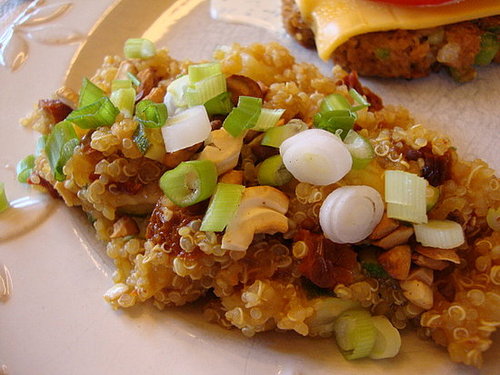 Quinoa with Sun-Dried Tomatoes & Zucchini