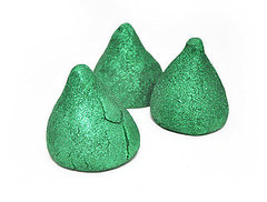 Lush Launches Bubble Bar to Help Marriage Equality Lush Launches Bubble Bar to Help Marriage Equality