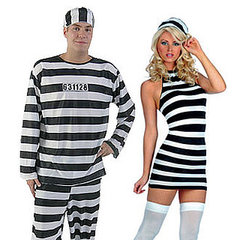 Murderers Marry at Jailhouse Wedding