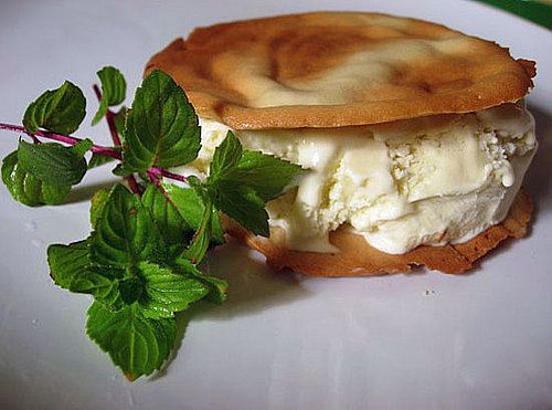 Mint Ice Cream Cone Sandwiches Mint Ice Cream Cone Sandwiches