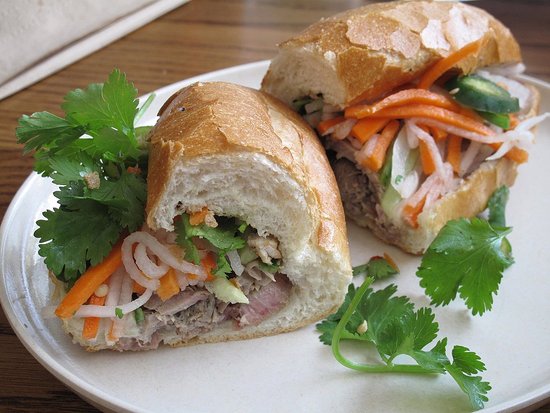 Roast pork bun mee