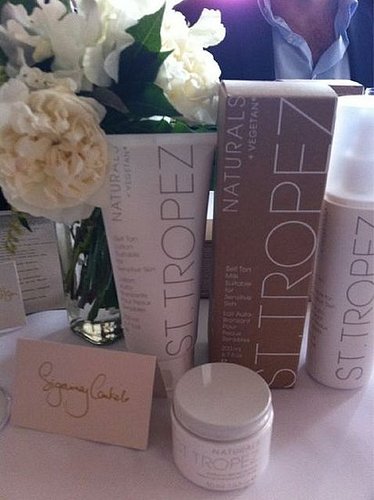Celebrity Beauty Twitter Pictures from NARS, Alessandra Ambrosio, Eva Chen & More