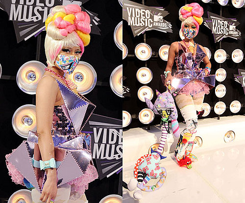 Nicki Minaj at 2011 MTV VMAs 2011-08-28 18:51:06