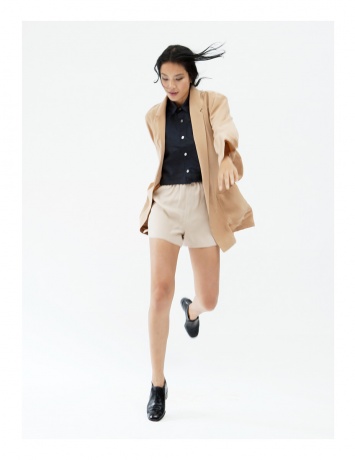 A look from Wendy Nichol's new handmade clothing line. A look from Wendy Nichol's new handmade clothing line.