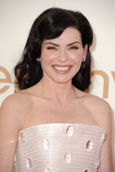 Julianna Margulies Wins Emmy For Best Drama Actress 2011