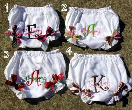 Personalized Baby Diapers with Adorable Bows Details 