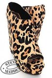 I just love these Steve Madden booties!