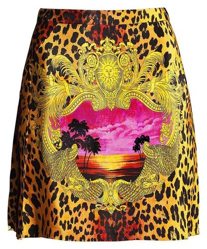 The Versace For H&M Collection Hits Stores Tomorrow — See The Complete Collection One Last Time! The Versace For H&M Collection Hits Stores Tomorrow — See The Complete Collection One Last Time!