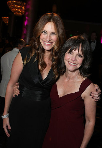 Julia Roberts reunited with her Steel Magnolias costar Sally Field at the American Cinematheque Awards in 2007.
Julia Roberts reunited with her Steel Magnolias costar Sally Field at the American Cinematheque Awards in 2007.
