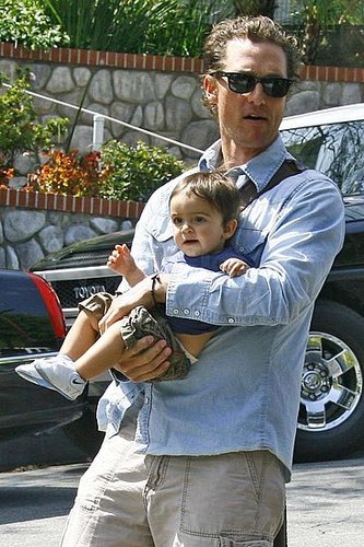 Matthew McConaughey carried Levi in his arms while leaving a Hollywood hotel in April 2009.
Matthew McConaughey carried Levi in his arms while leaving a Hollywood hotel in April 2009.