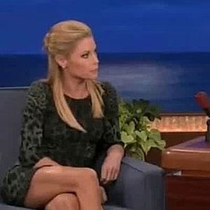 Julie Bowen Impression of Sofia Vergara From Modern Family