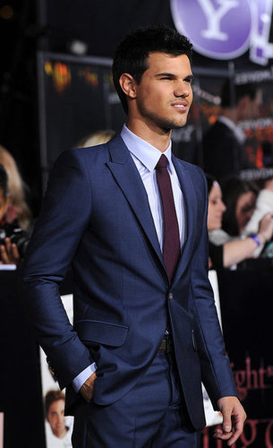 See All the Stars Arriving at the Breaking Dawn Premiere! See All the Stars Arriving at the Breaking Dawn Premiere!