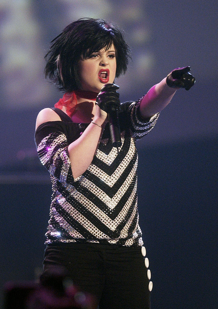 Kelly Osbourne not only hosted the 2003 show, but performed as well.
Kelly Osbourne not only hosted the 2003 show, but performed as well.