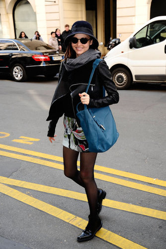 This is an on-the-go look we crave — great accents played up a casual look easily.
This is an on-the-go look we crave — great accents played up a casual look easily.