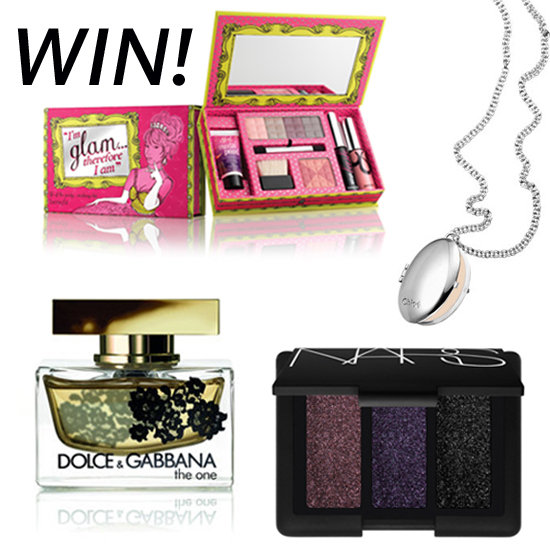 Bella's December Must-Haves: WIN Everything Featured! Bella's December Must-Haves: WIN Everything Featured!